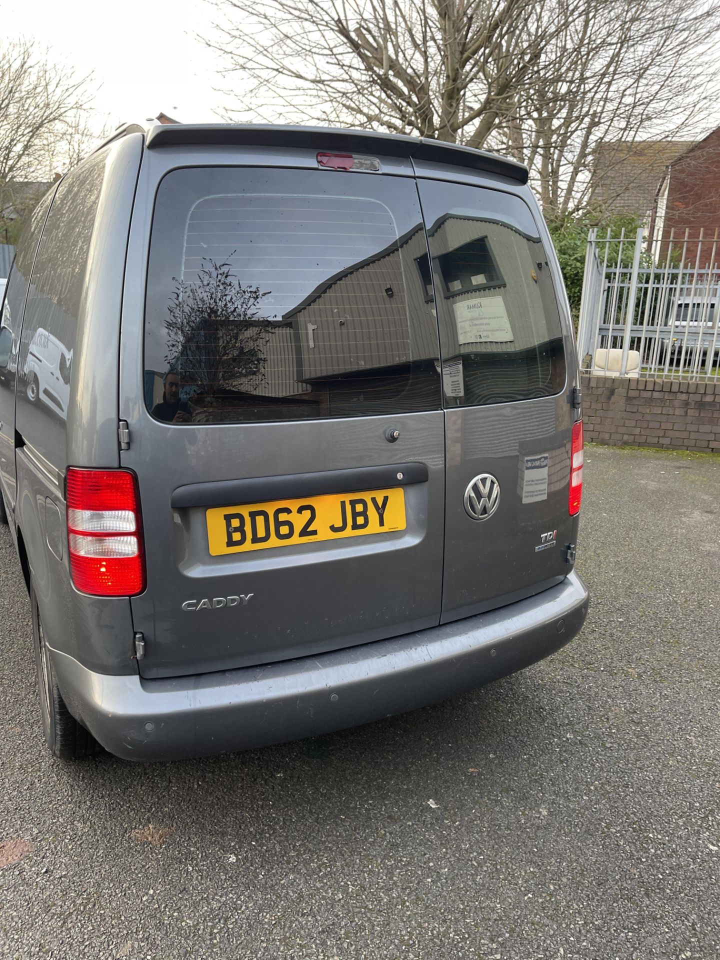 VW Caddy C20 Highline TDI Bluemotion Tech 102PS, 1,598cc 5 Speed Manual Diesel Panel Van, - Image 6 of 34