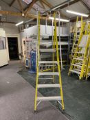 Clow AESAR05 5 Step Fibreglass Wide Step Podium Ladder, EN131 Professional Certified