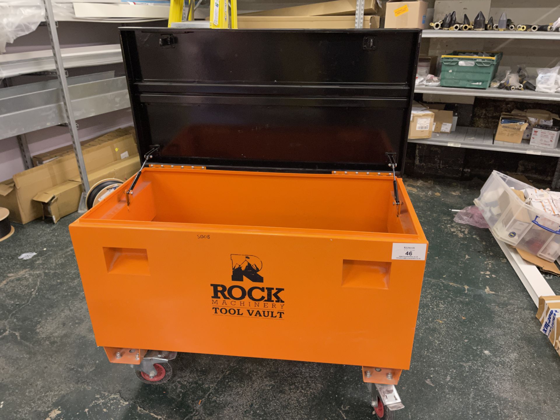 Rock Machinery Tool Vault Wheeled Site Box - Image 6 of 8