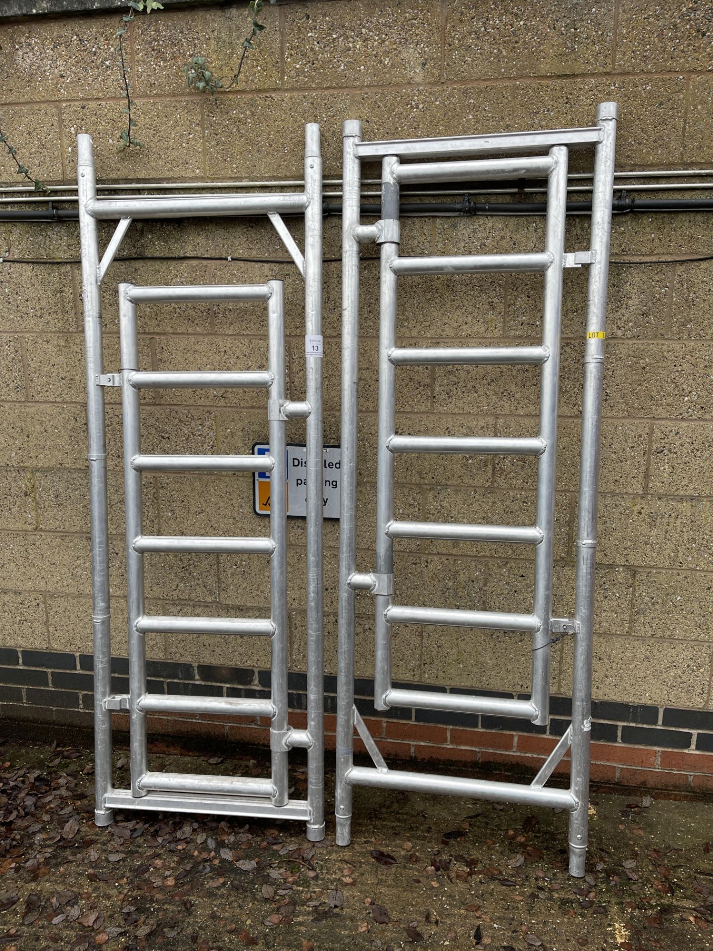 2x Make Unknown Uprights with Ladder Frame for Mobile Scaffold Tower - Image 2 of 4