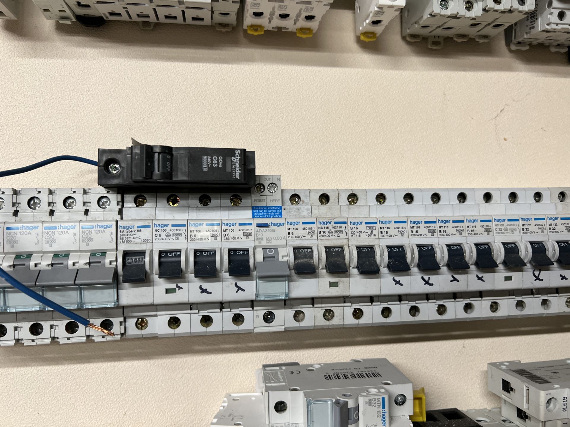 Quantity of Assorted Electrical Switches of varying size and rating from Brands Including Eaton, - Image 12 of 17