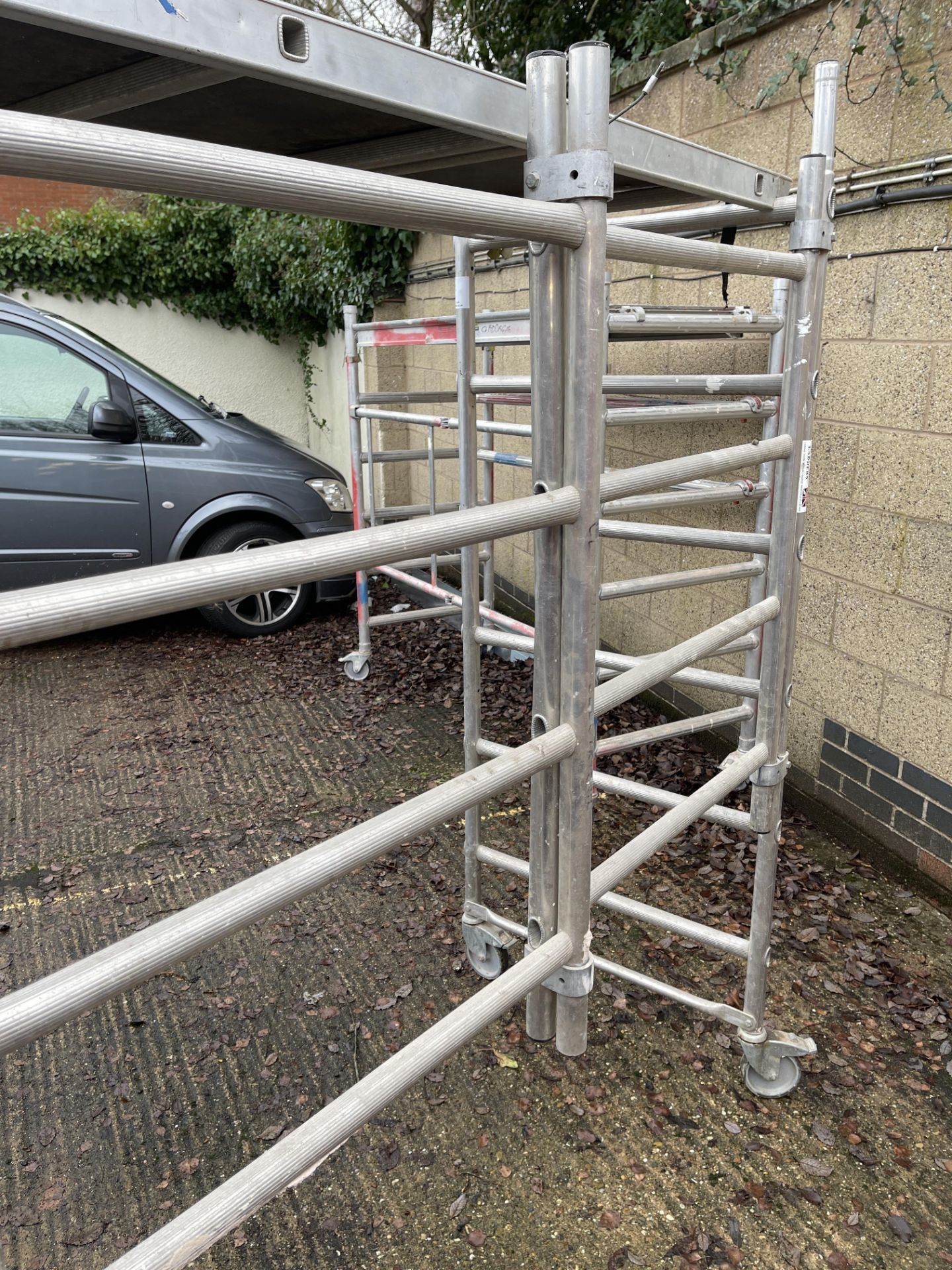 Make Unknown Folding Mobile 2 Man Scaffold Tower with Platform - Image 4 of 8