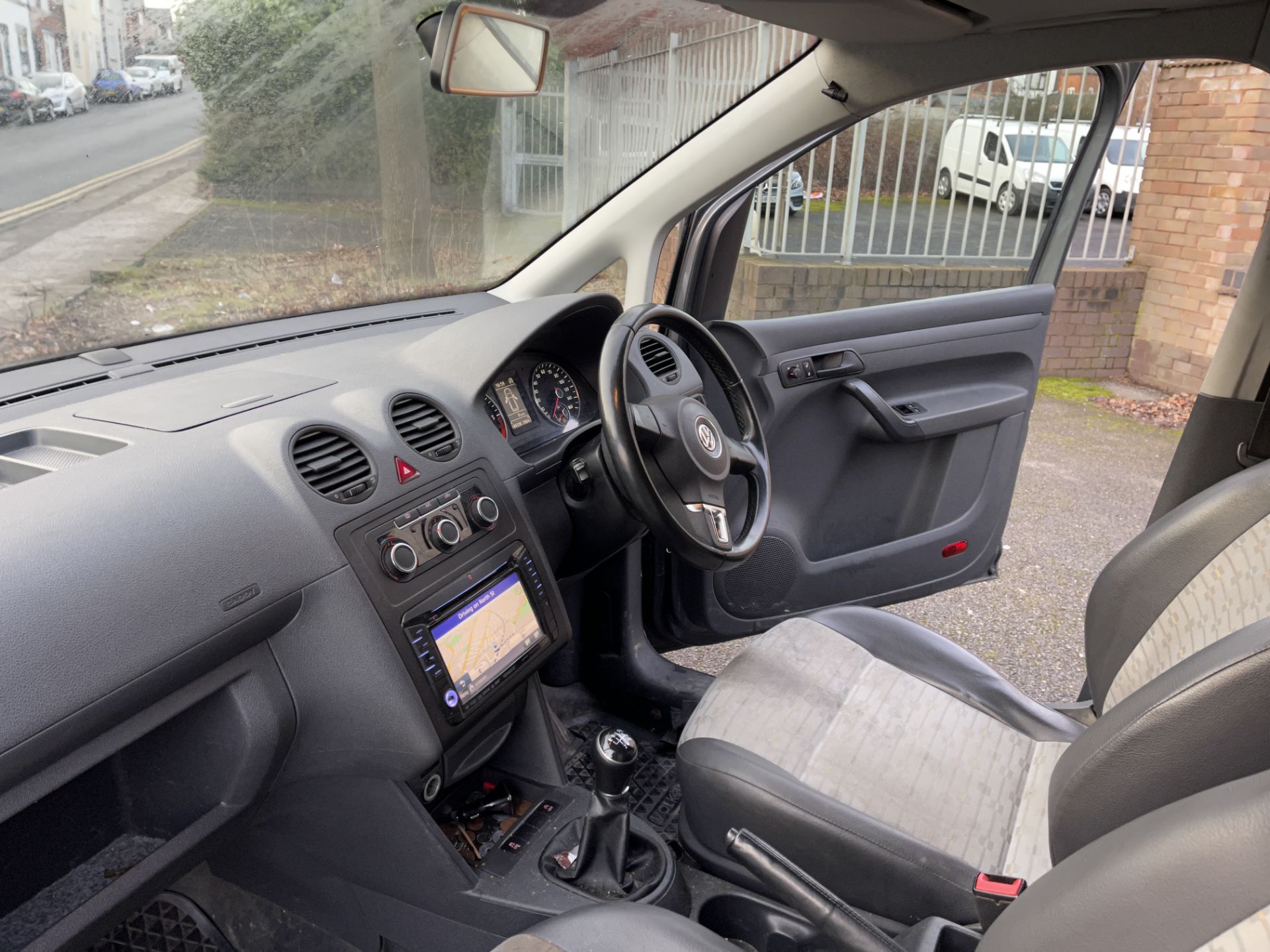 VW Caddy C20 Highline TDI Bluemotion Tech 102PS, 1,598cc 5 Speed Manual Diesel Panel Van, - Image 23 of 34