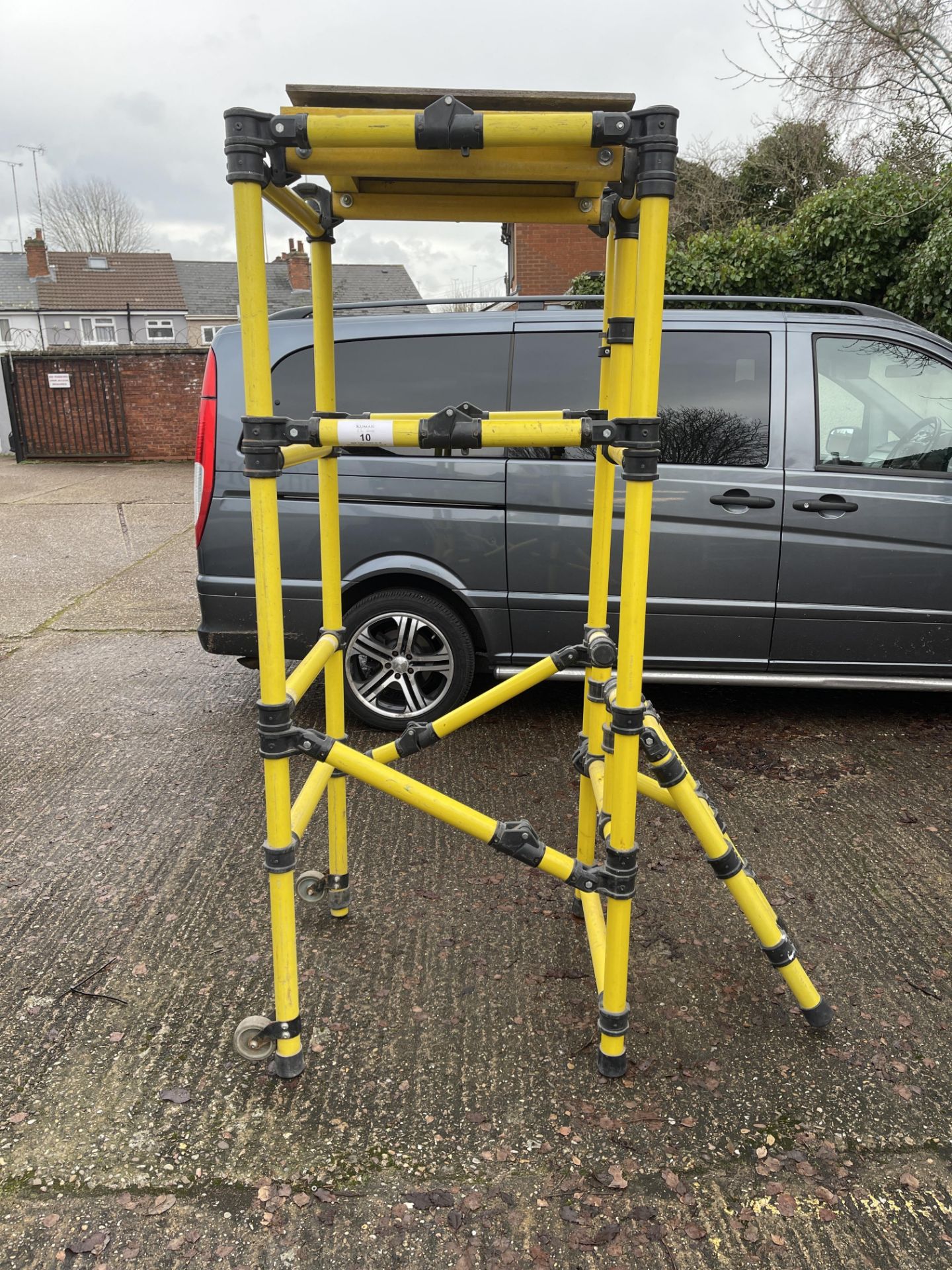 Make Unknown Foldling Mobile Scaffold Tower with Hatch Platform as Shown