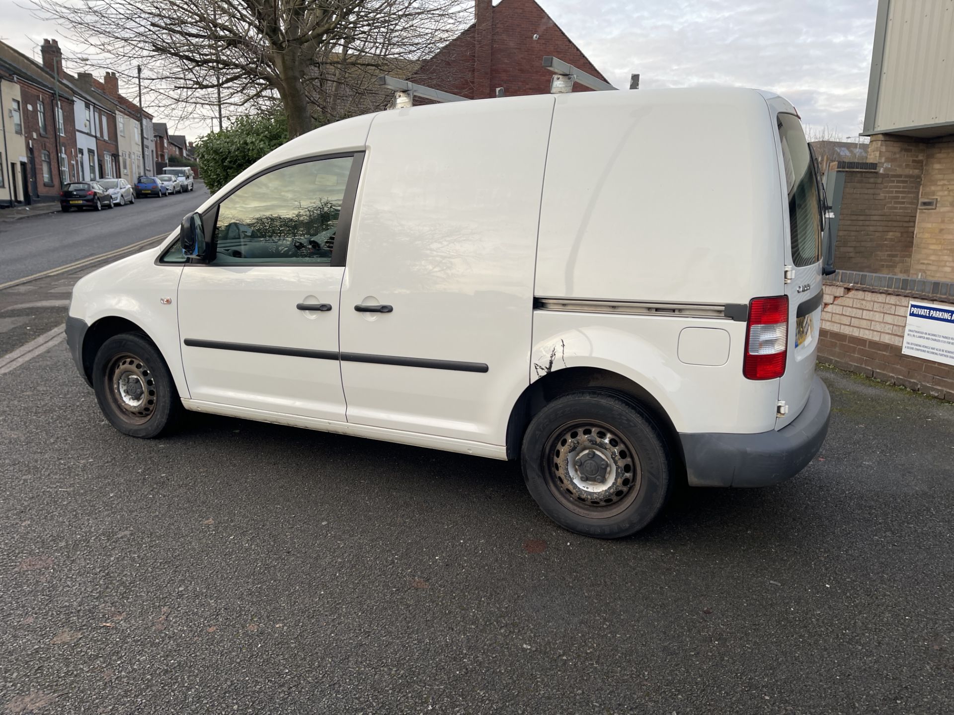 VW Caddy C20 TDI 104, 1,896cc 5 Speed Manual Diesel Panel Van, Registration No. MM08 ZBV, Recorded - Image 5 of 22