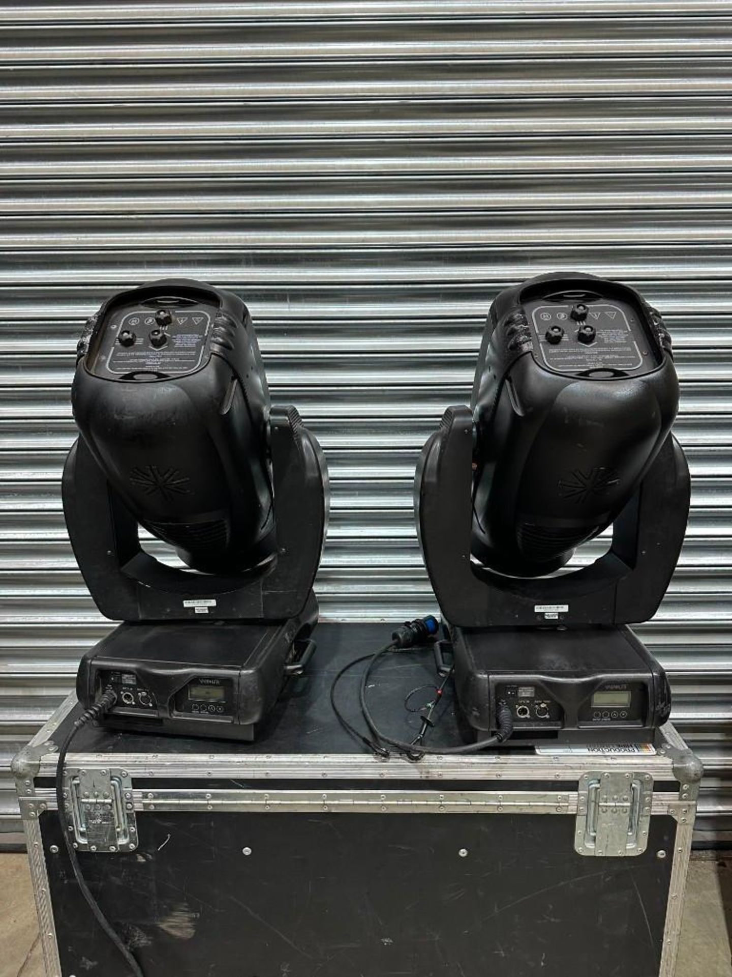 Varilite VL3500 Wash FX -Sold as a Single in a flightcase. - The VL3500 Wash FX luminaire features i - Image 6 of 8