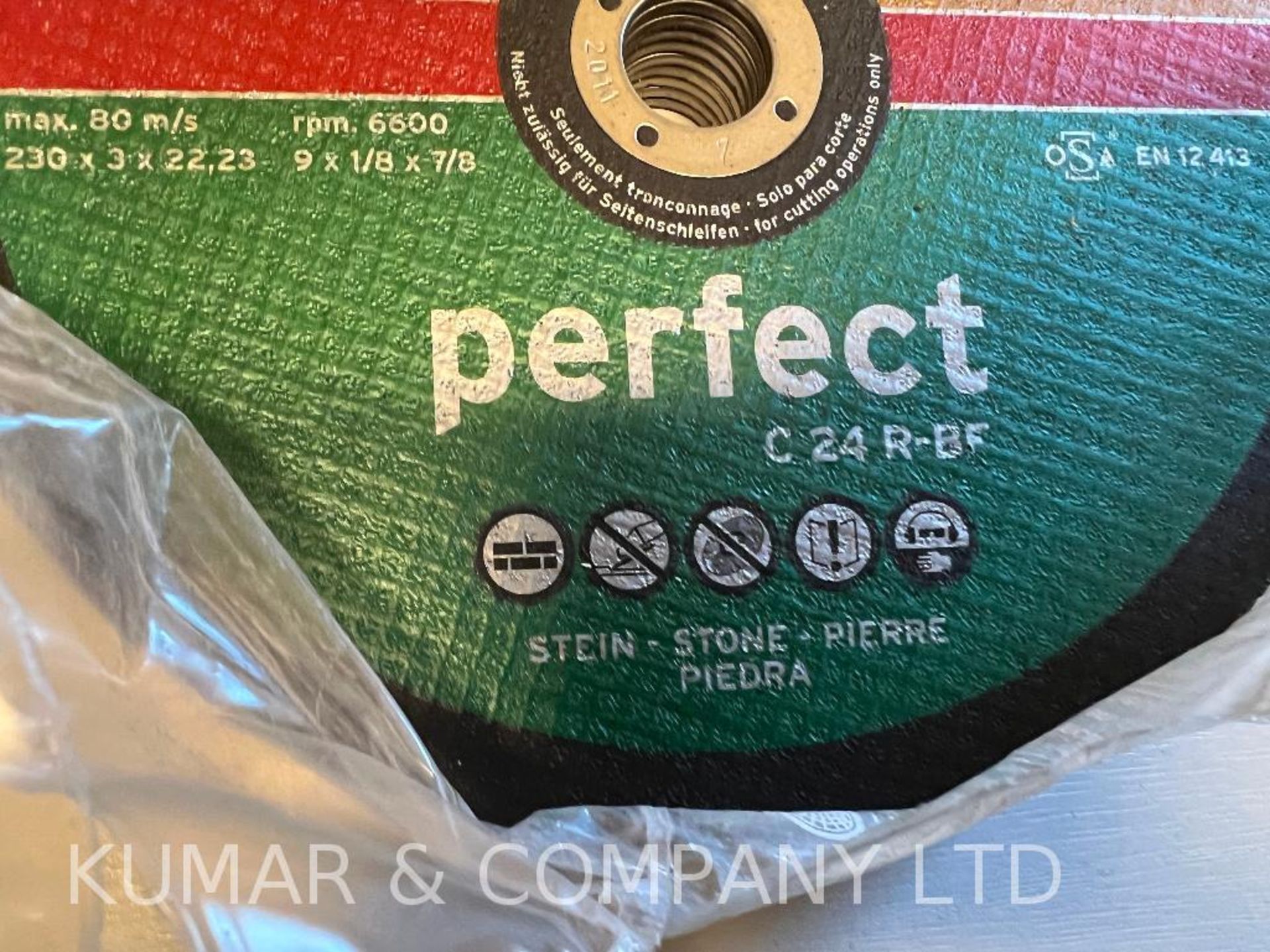 1 Pack of Perfect C24 R-BF 230x3x22,23 Stone Cutting Discs PLEASE NOTE: THIS LOT IS LOCATED IN CARDI - Image 3 of 3