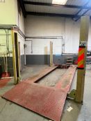 Steril Koni K0-4030 4 Post 3.0 Tonnes Hydraulic Vehicle Lift with Steril 1.5 Tonne Jack and HPI 3.6k