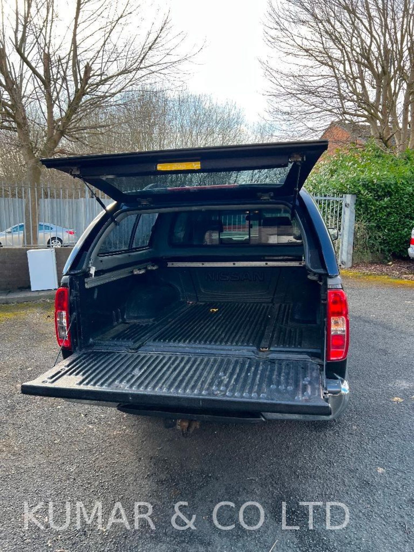 2008/08 Nissan Navara Long Way Down 2.5 DCI 5 Speed Auto Pick-Up Truck - Image 30 of 44