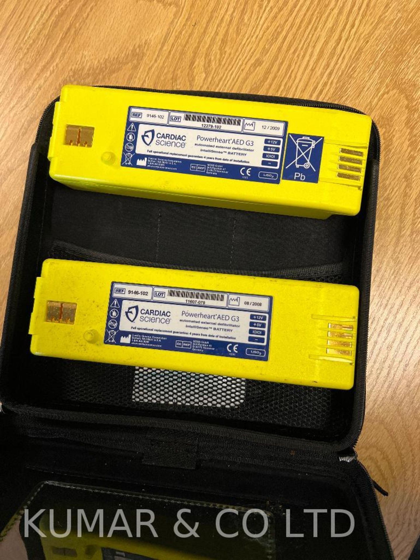 Cardiac Science Power Heart AED G3 Automatic External Defibrillator with 2x Batteries in Carry Case - Image 4 of 4