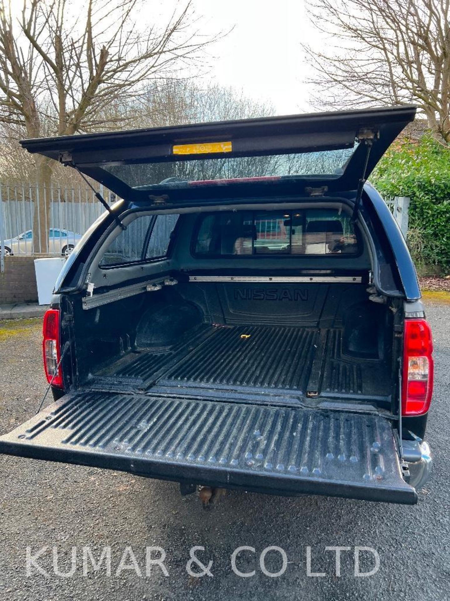 2008/08 Nissan Navara Long Way Down 2.5 DCI 5 Speed Auto Pick-Up Truck - Image 31 of 44