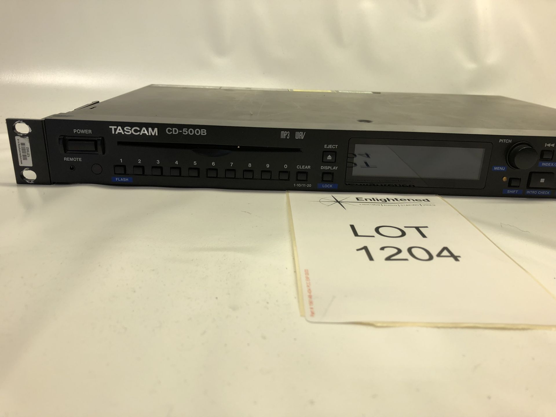 Tascam CD-500B Rack Mount CD player, XLR Outputs Condition: Ex-Hire Lots located in Bristol for - Image 2 of 3
