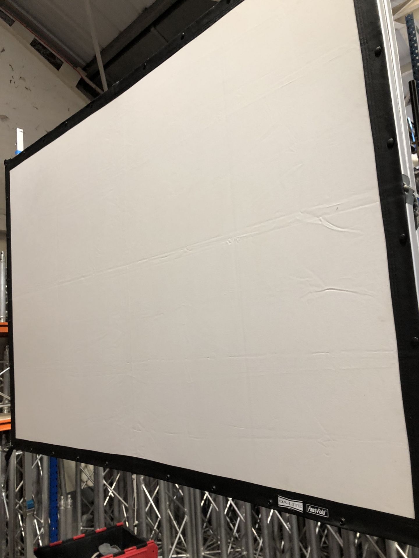 6' x 4'6" Da-Lite Fast Fold Projector Screen with front and rear cloths Condition: Ex-Hire Frame and - Image 3 of 8