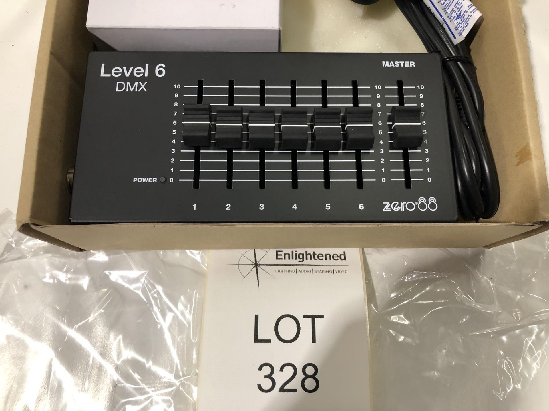 Zero88 Level 6 DMX Controller (new) Condition: New New in box, minor box damage Lots located in - Image 2 of 3