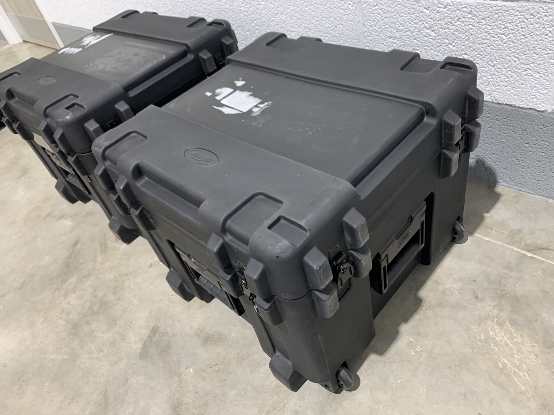 2x SKB R Series 1919-14 Waterproof Utility Case Roto Moulded Condition: Ex-Hire Solid cases. With - Image 3 of 4