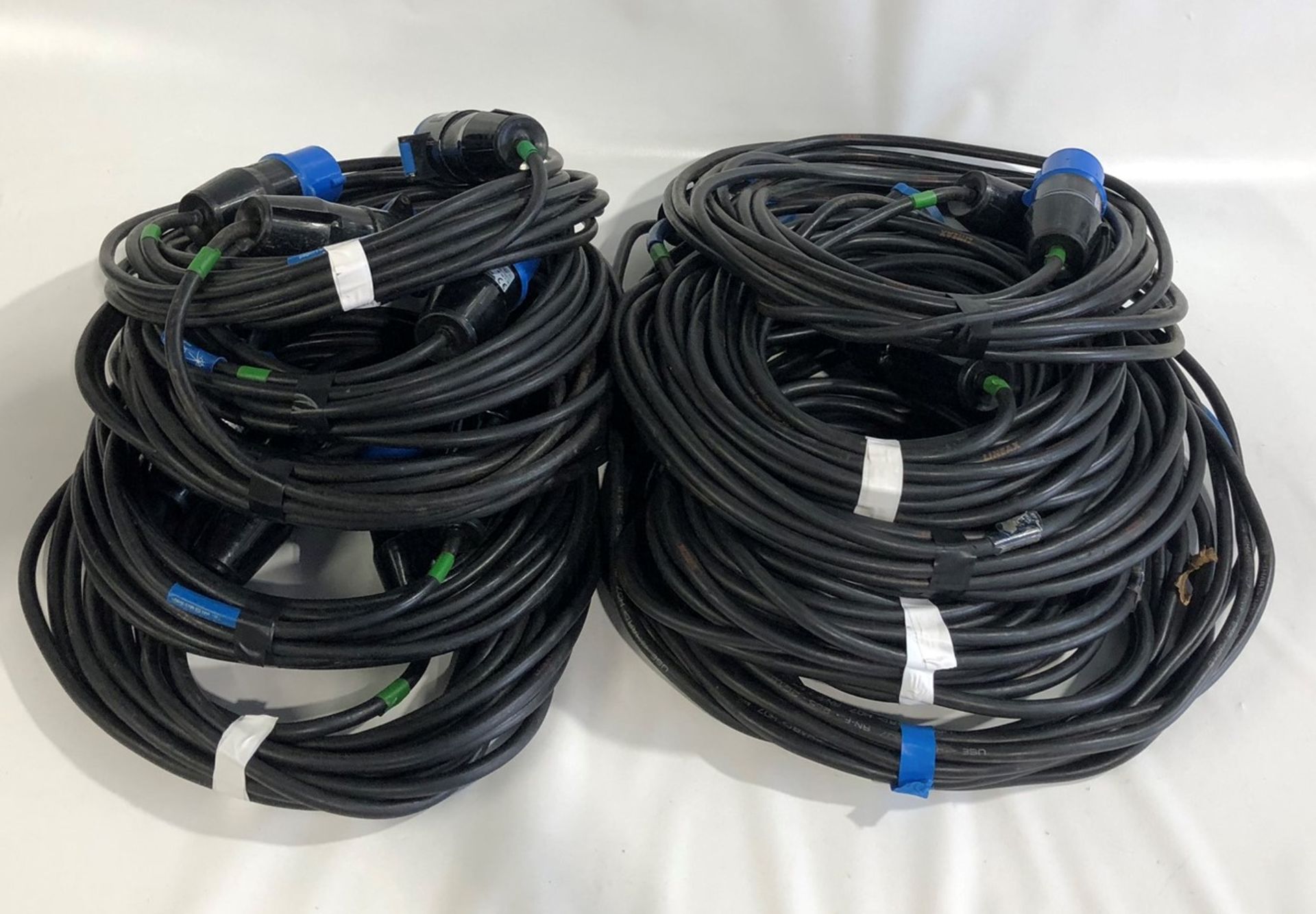 16a HO7 cable: 10x 10m Black Connectors Condition: Ex-Hire Set of 10x 10m 16a with black