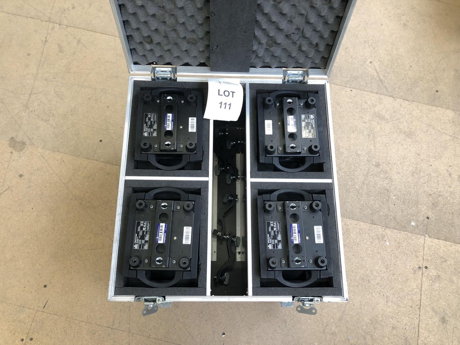 4x Chauvet Professional Rogue R1X Wash in 4 Way Case Condition: Ex-Hire 4 heads with quad case. - Image 8 of 8
