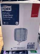 Tork Sigle sheet centre feed dispenser