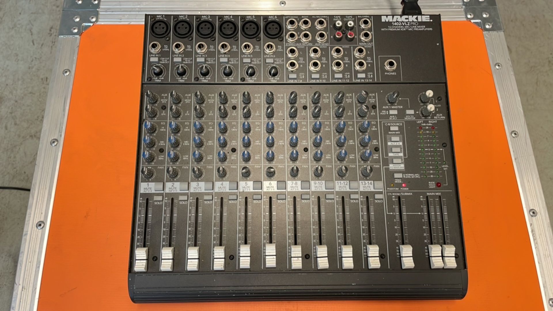 Mackie 1402-VLZ Pro mixer