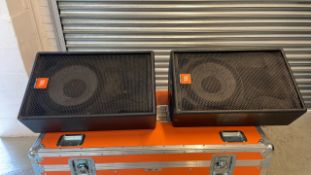 Pair of JBL SRX SR4702X speakers