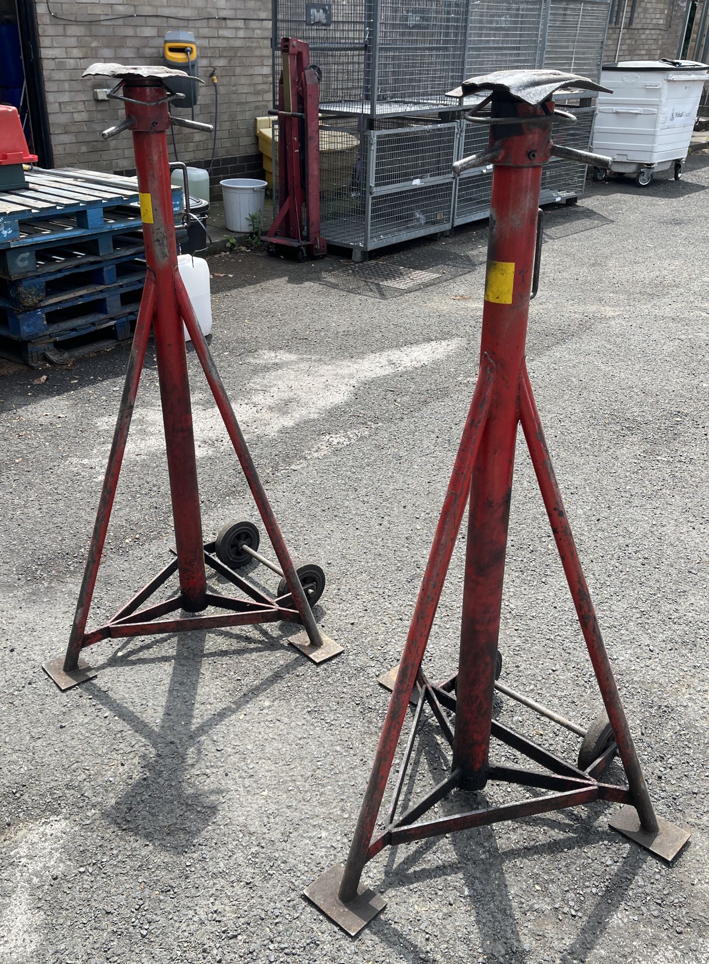 Somers Heavy Duty Wheeled High Lift Axle Stands - Image 4 of 10