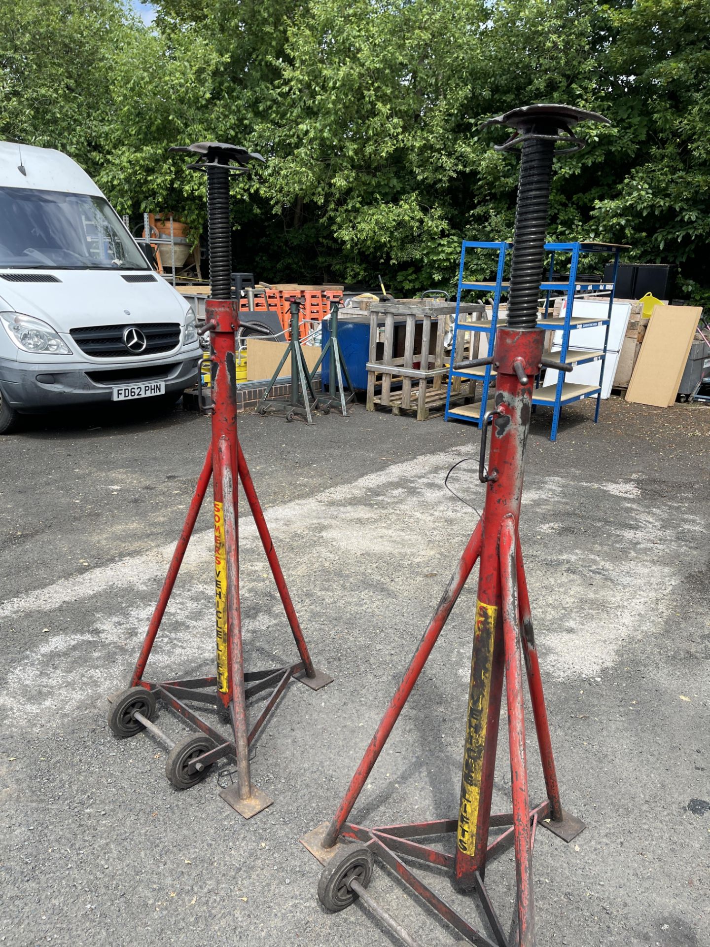 Somers Heavy Duty Wheeled High Lift Axle Stands - Image 5 of 10