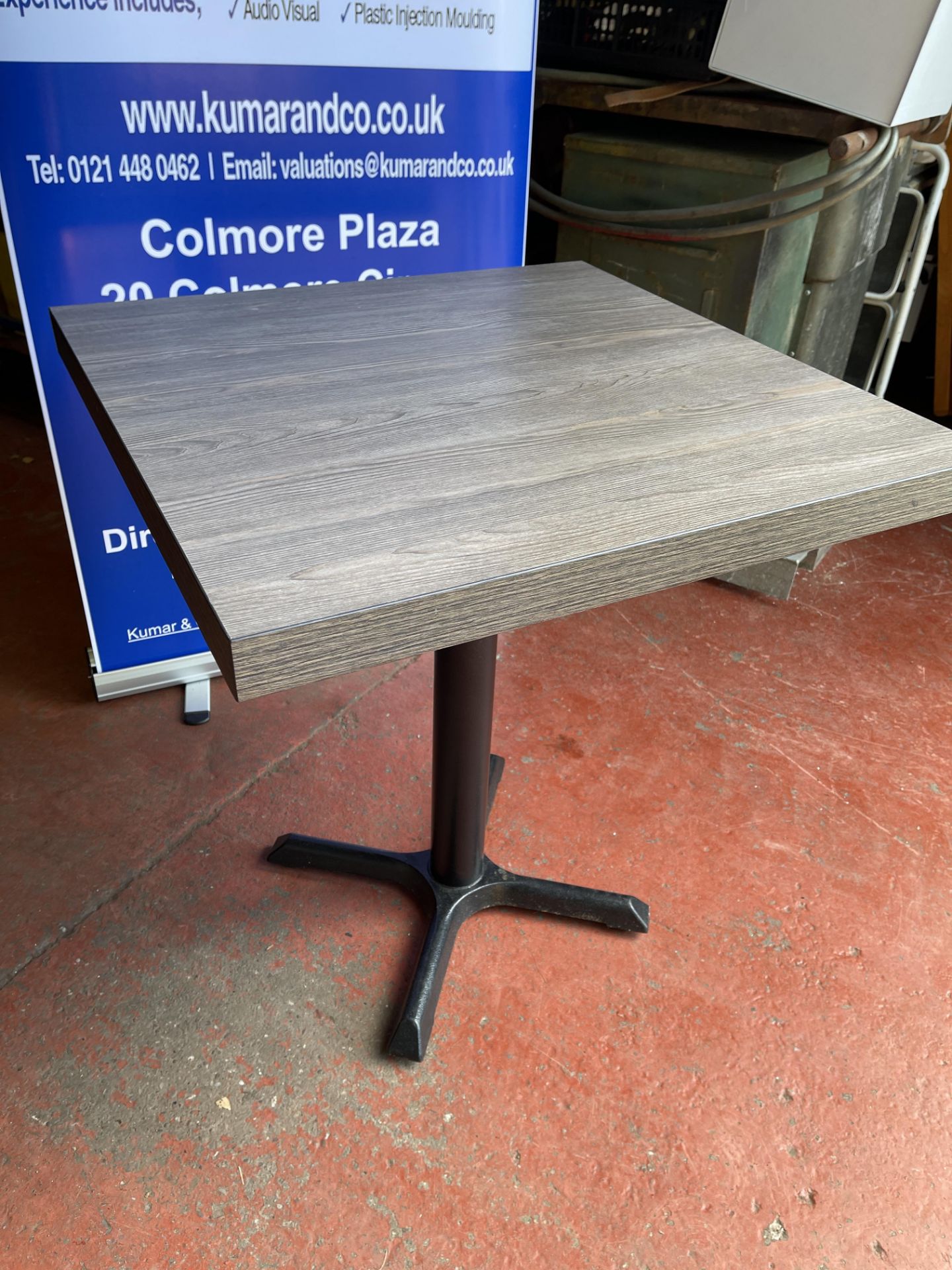 1: Bistro Table for Indoor or Outdoor Use. Located at Unit 1 Walsall WS2 8AU. Collection to be - Bild 3 aus 6