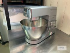 Kenwood KM 33 Mixer with Stainless Steel Mixing Bowl, Serial No. 0813746. Please Note - This lot