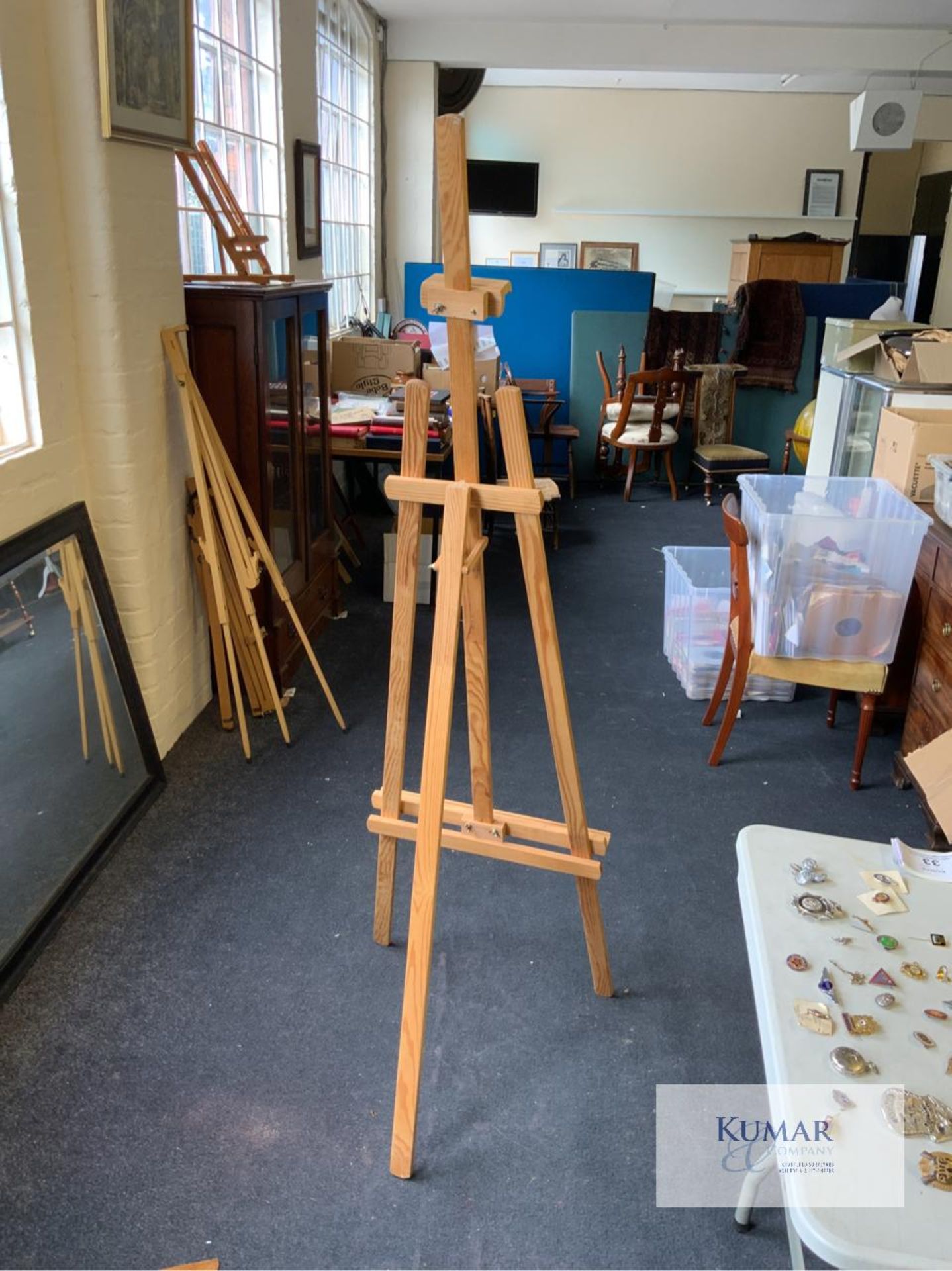 Make Unknown Wooden Easel - Image 4 of 4