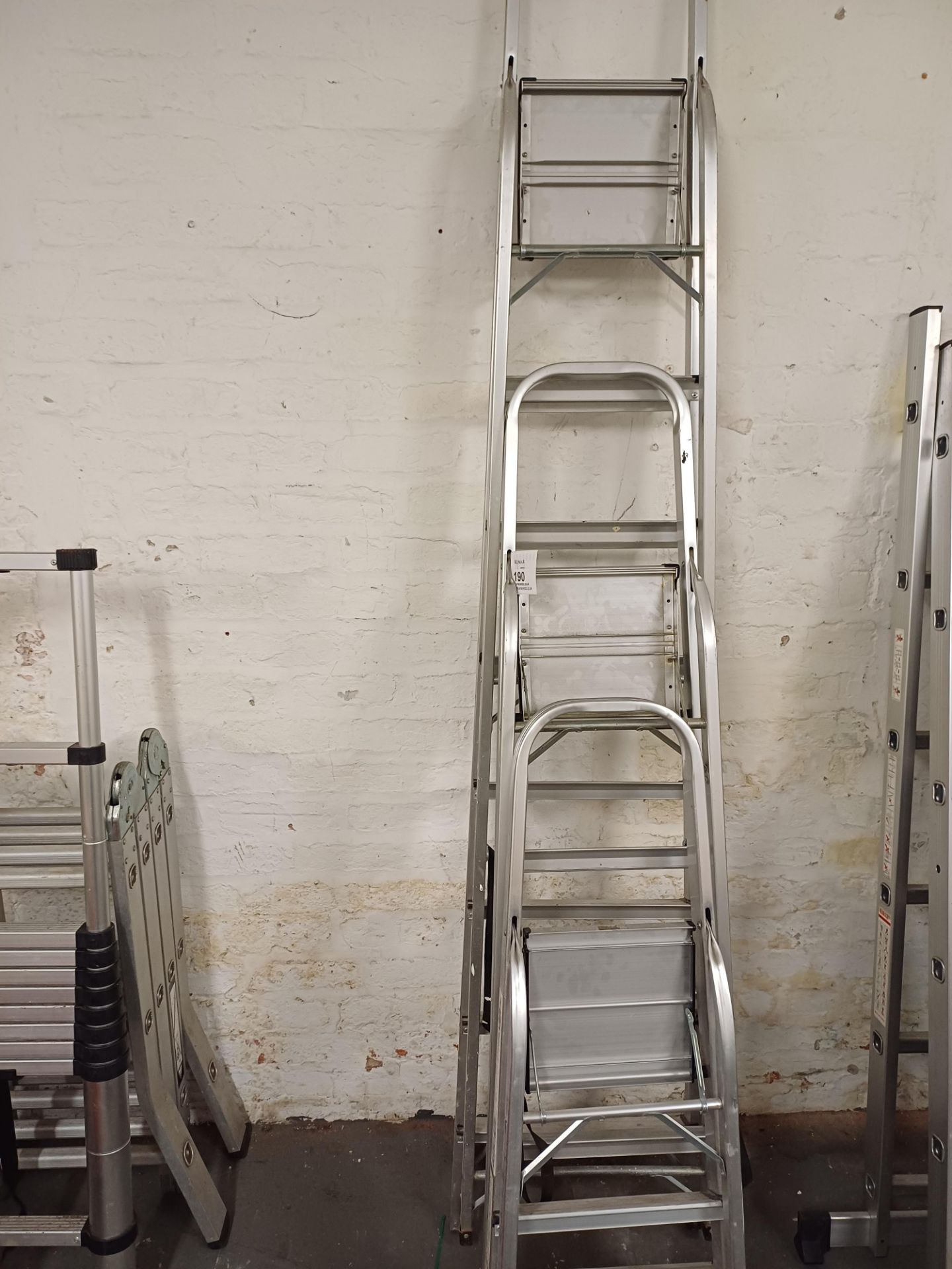 3: Ladders - Image 3 of 6