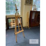 Make Unknown Wooden Easel