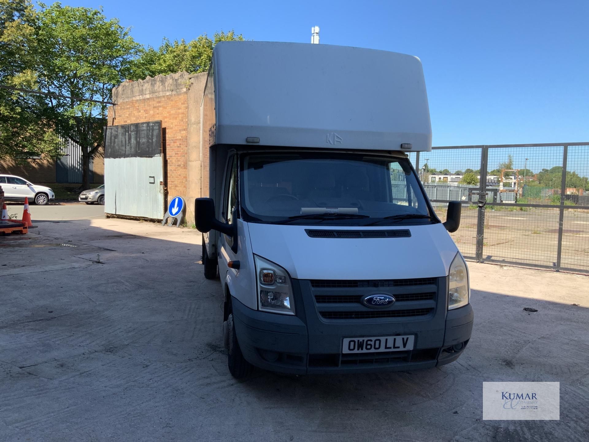 Ford Transit 350 LWB Luton Van with Tail Lift, Registration No. OW60 LLV, (2010). Recorded Mileage - Bild 2 aus 29