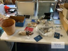 Large Collection of Vintage & Commemorative Coins & Memorabilia as shown - Includes Penny