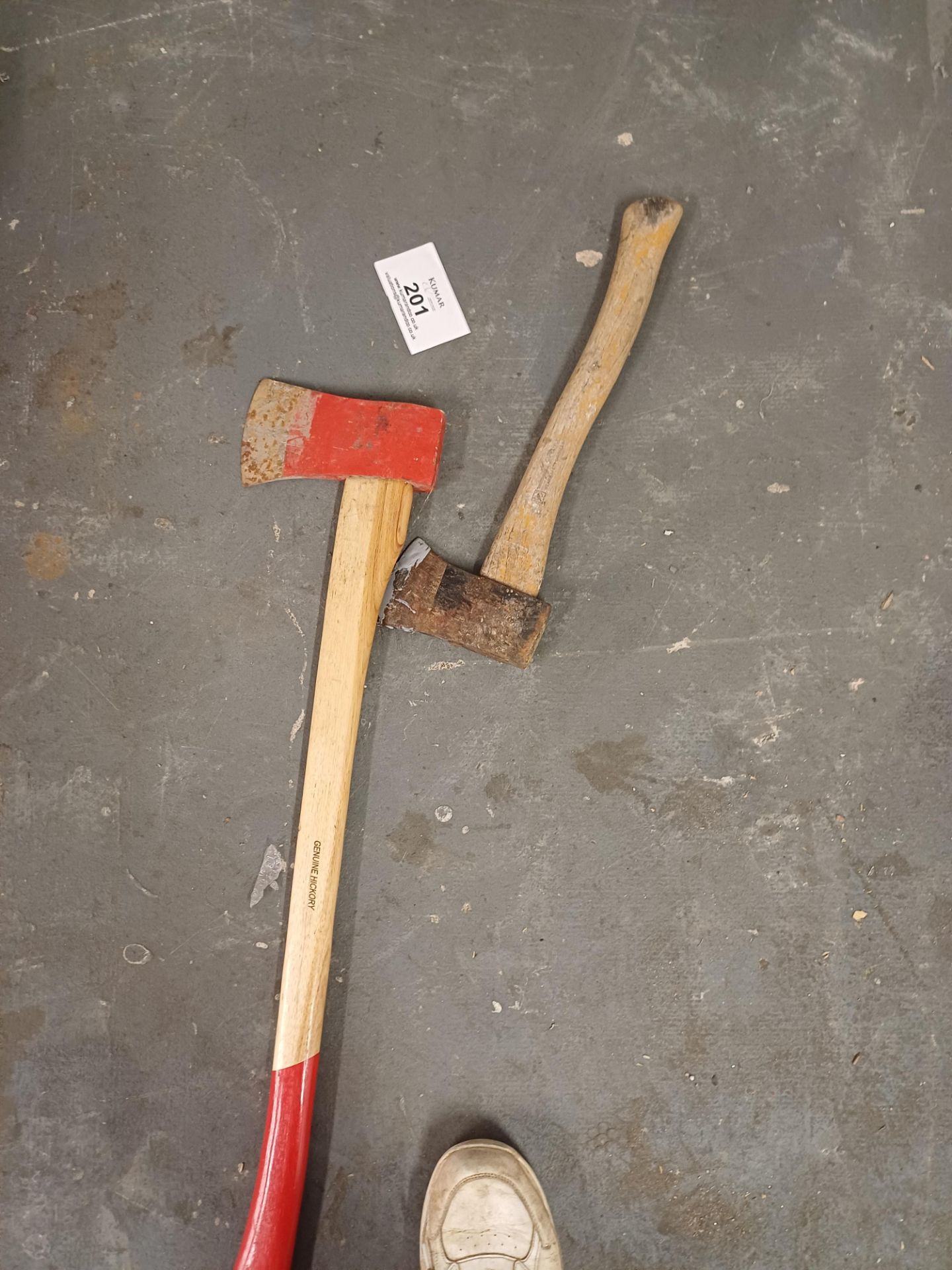 2: Axes & 5: Ground Pics - Image 3 of 7