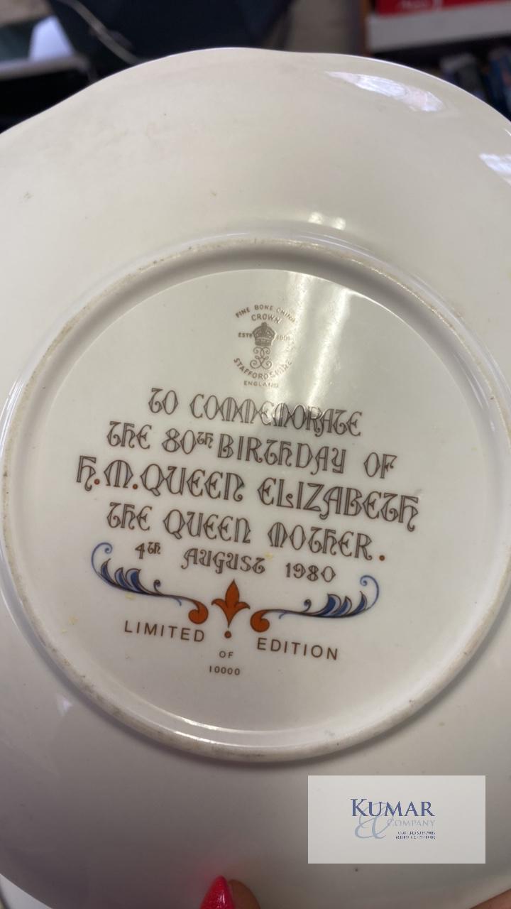 Collection of Royal Memorabilia to include Commemorative Plates - Image 2 of 24