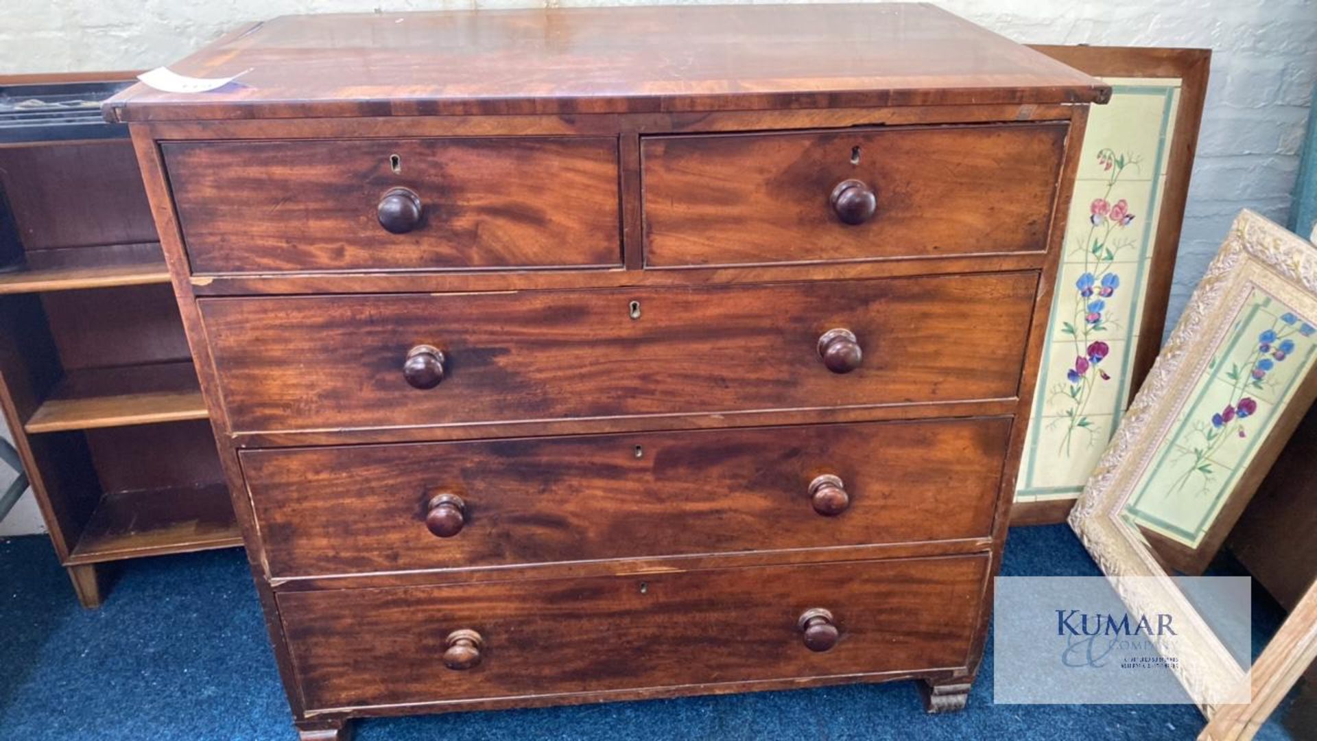 Antique Chest of Drawers - no key