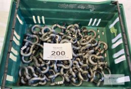 50 of Bow Shackle 1000KG (BLACK) Description: 50 of bow shackle with black pin. Rated at 1000KG.