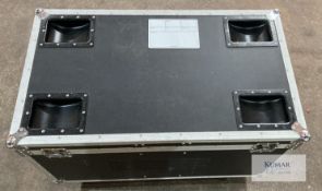 4-compartment multi-purpose flightcase for storage only Description: 4-compartment case with foam-