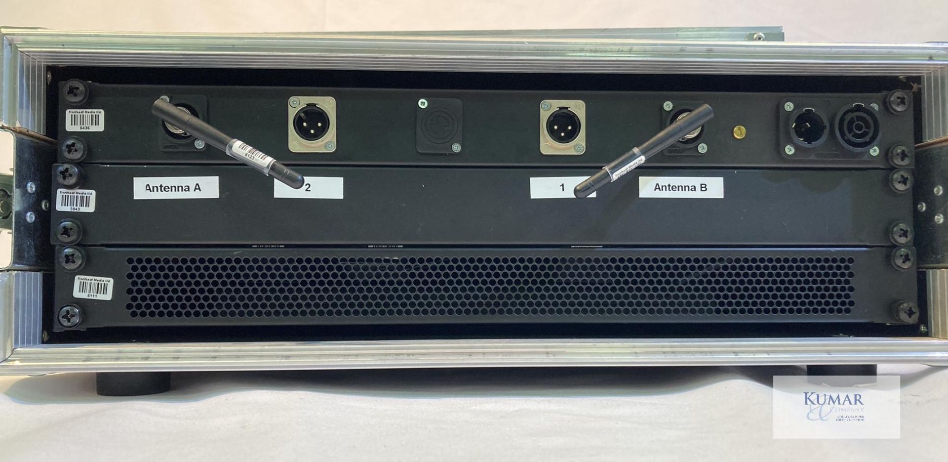 2-way Sennheiser XSW2 Radio Mic Rack Kit (flight-cased) with 2 of SK-XSW beltpack transmitter and - Bild 6 aus 9