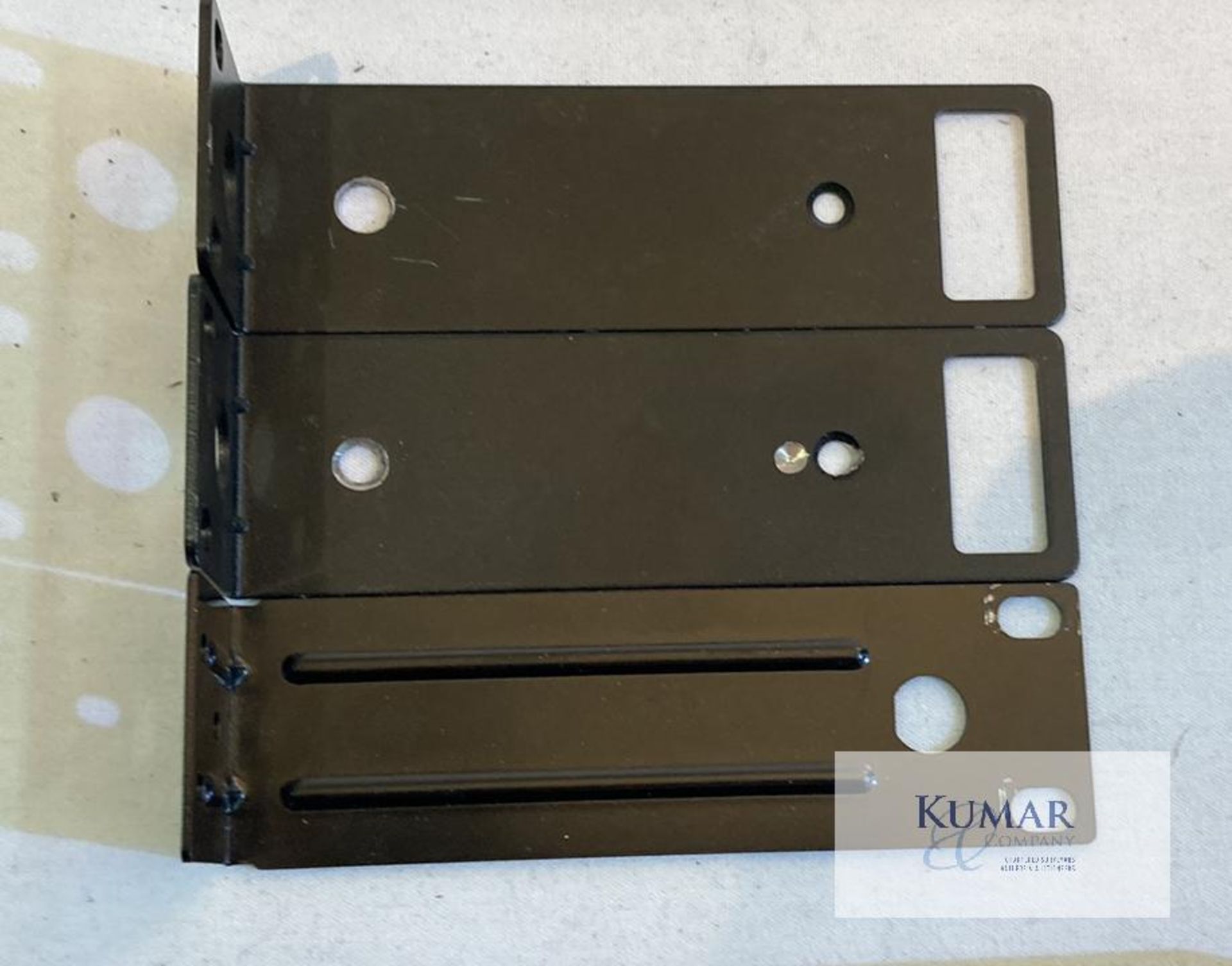 19" rack blanking plate and mounting assortment Description: Assortment of 19" blanking plates - Image 12 of 15