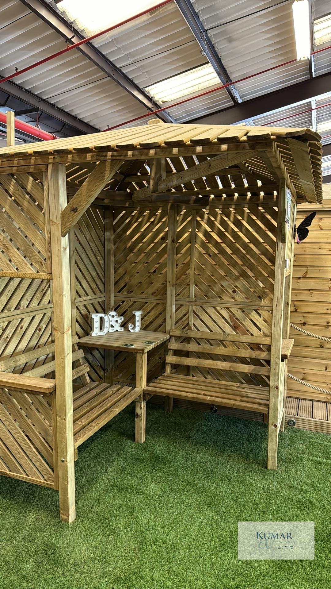 Brighton Corner Arbour with Internal Seating, Sizes (W x D x H) 2.0m x 2.2m x 2.49m RRP £879.99 - - Image 11 of 14