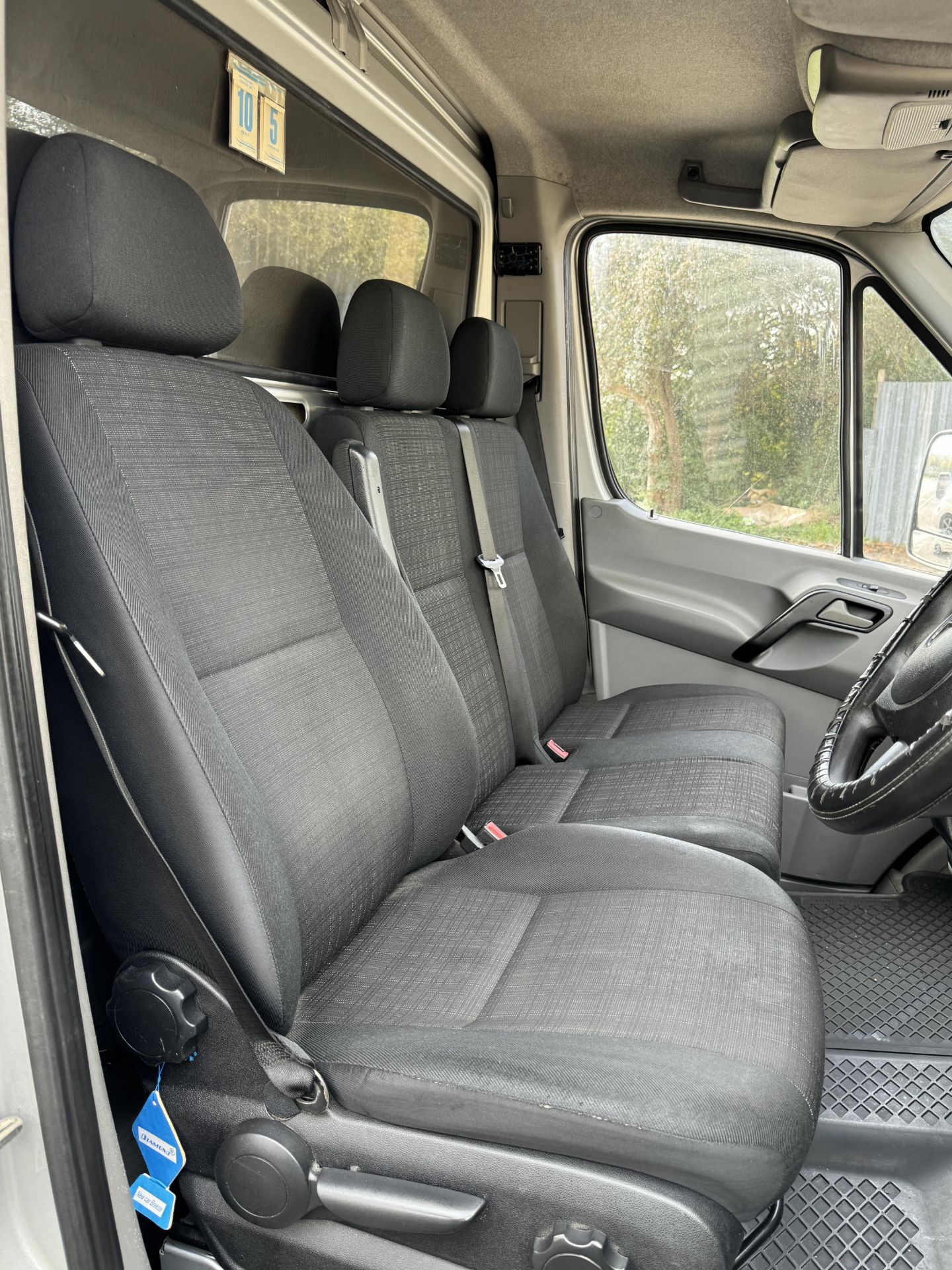 2015 - LWB Curtain Side Mercedes Sprinter 313 CDI Van - Image 37 of 52