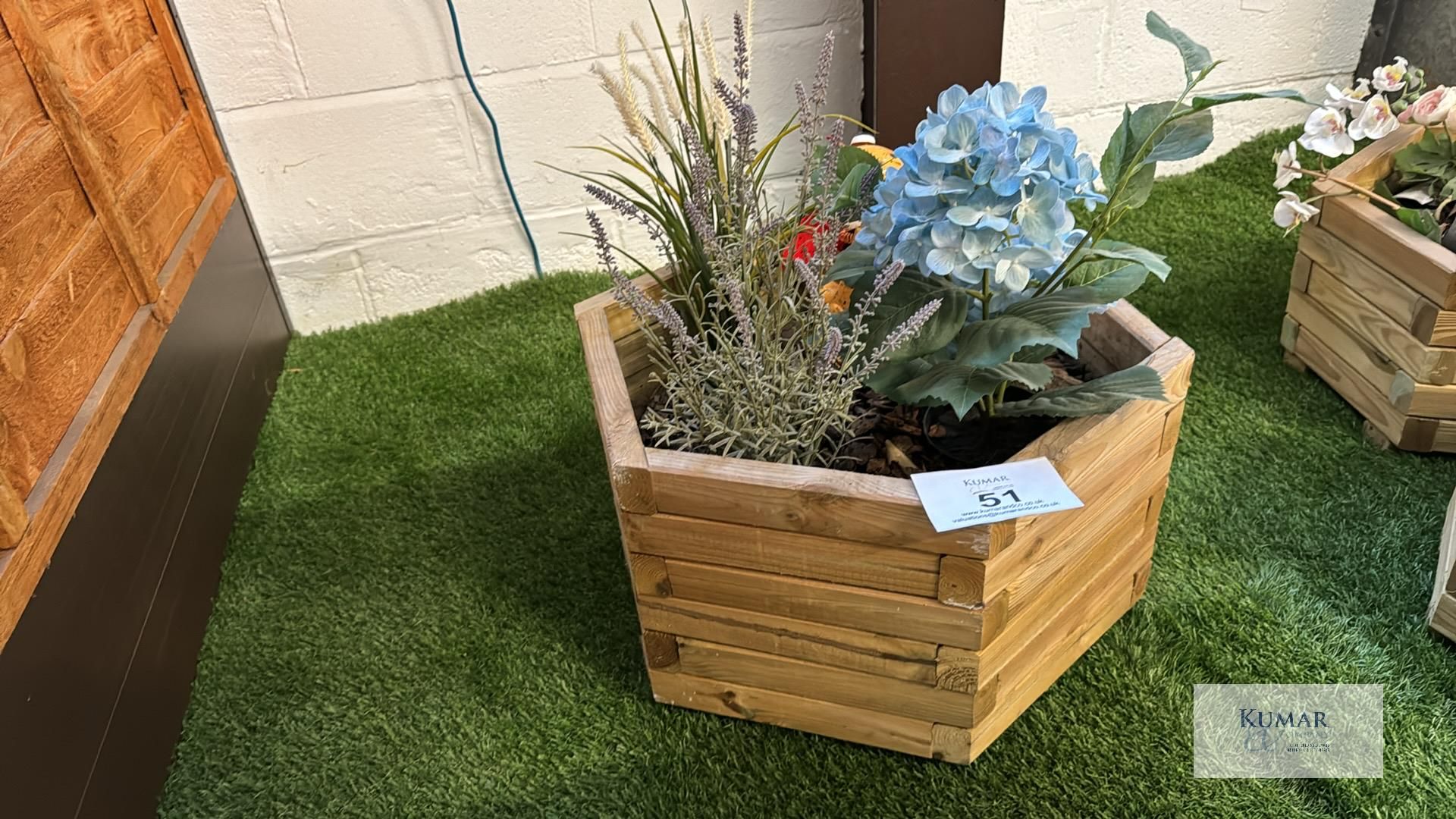 Marford Hexagonal Single Planter - Image 2 of 5