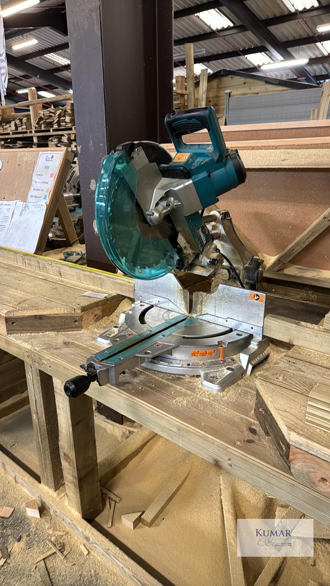 Makita LS1219 305mm Slide Compound Mitre Saw, Serial No.1733G, (03/2019) - Image 3 of 12