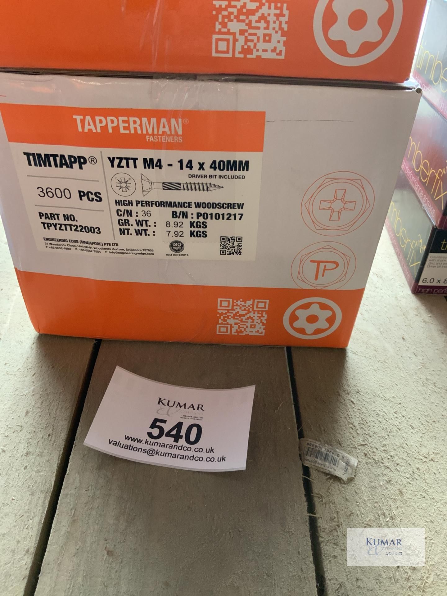 Box of M4 14x 40 Tapperman Wood Screws