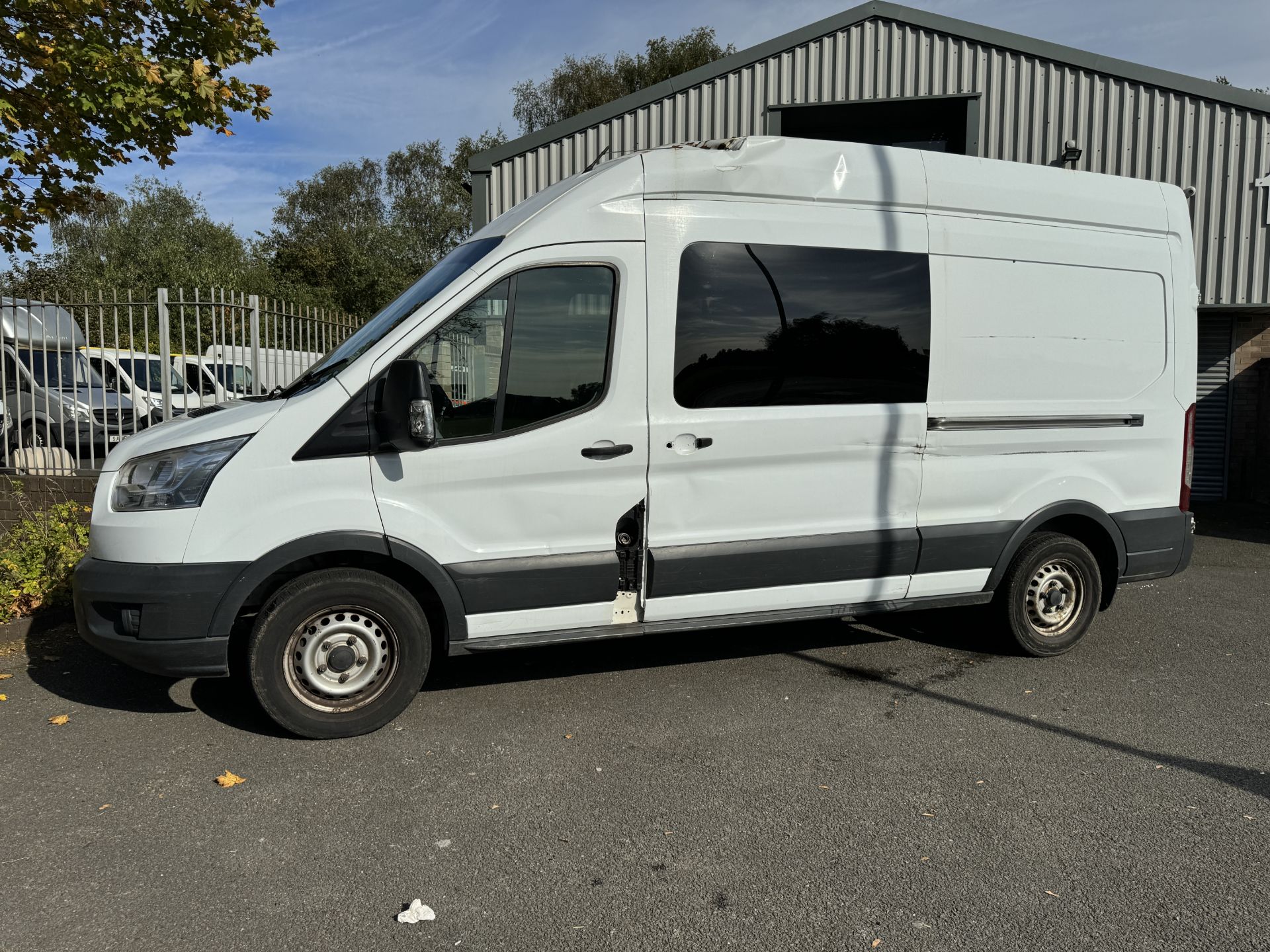 2015 - Transit 350 L3 H3, RWD 2.2 TDCi Crew Van - Image 3 of 47