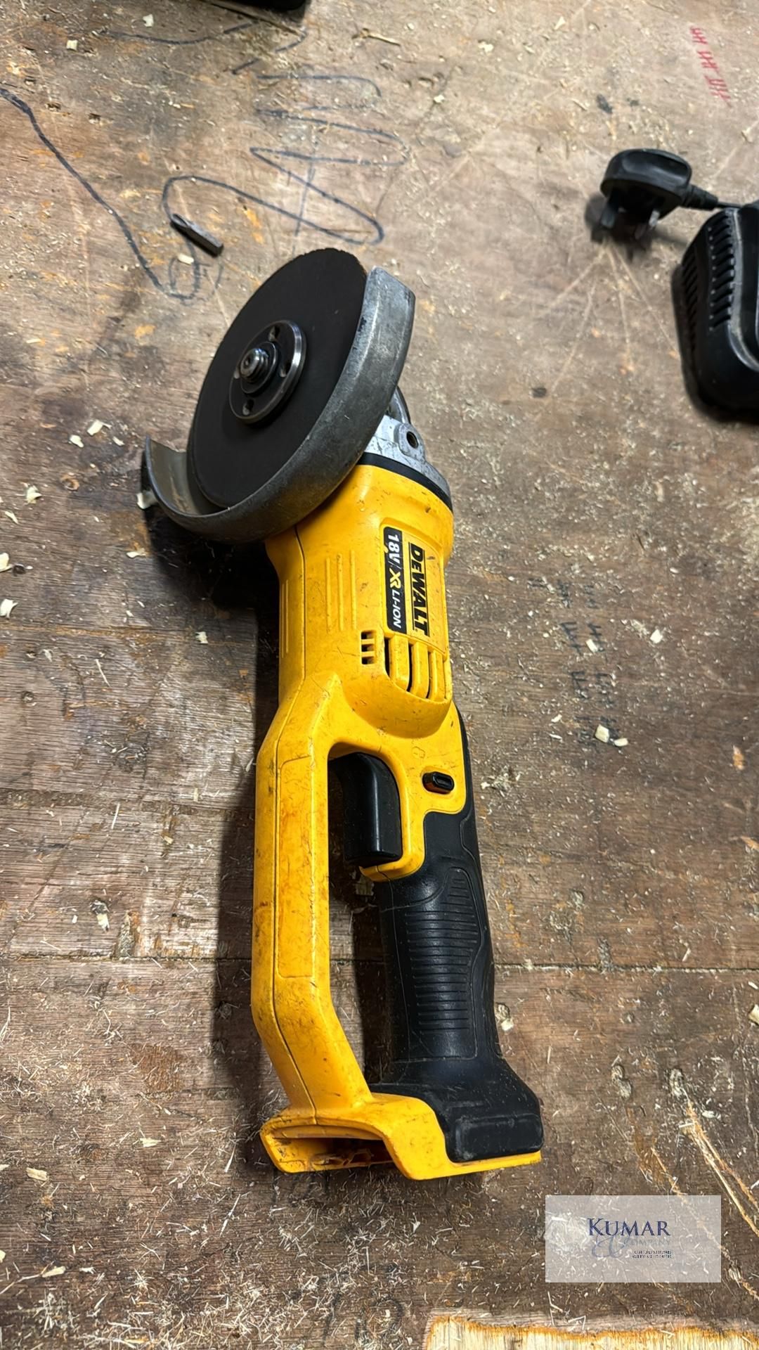 Lot of Dewalt Power Tools Comprising - DCG412 Angle Grinder, DCS355 Multi Tool with Dewalt XR 18v - Image 5 of 13