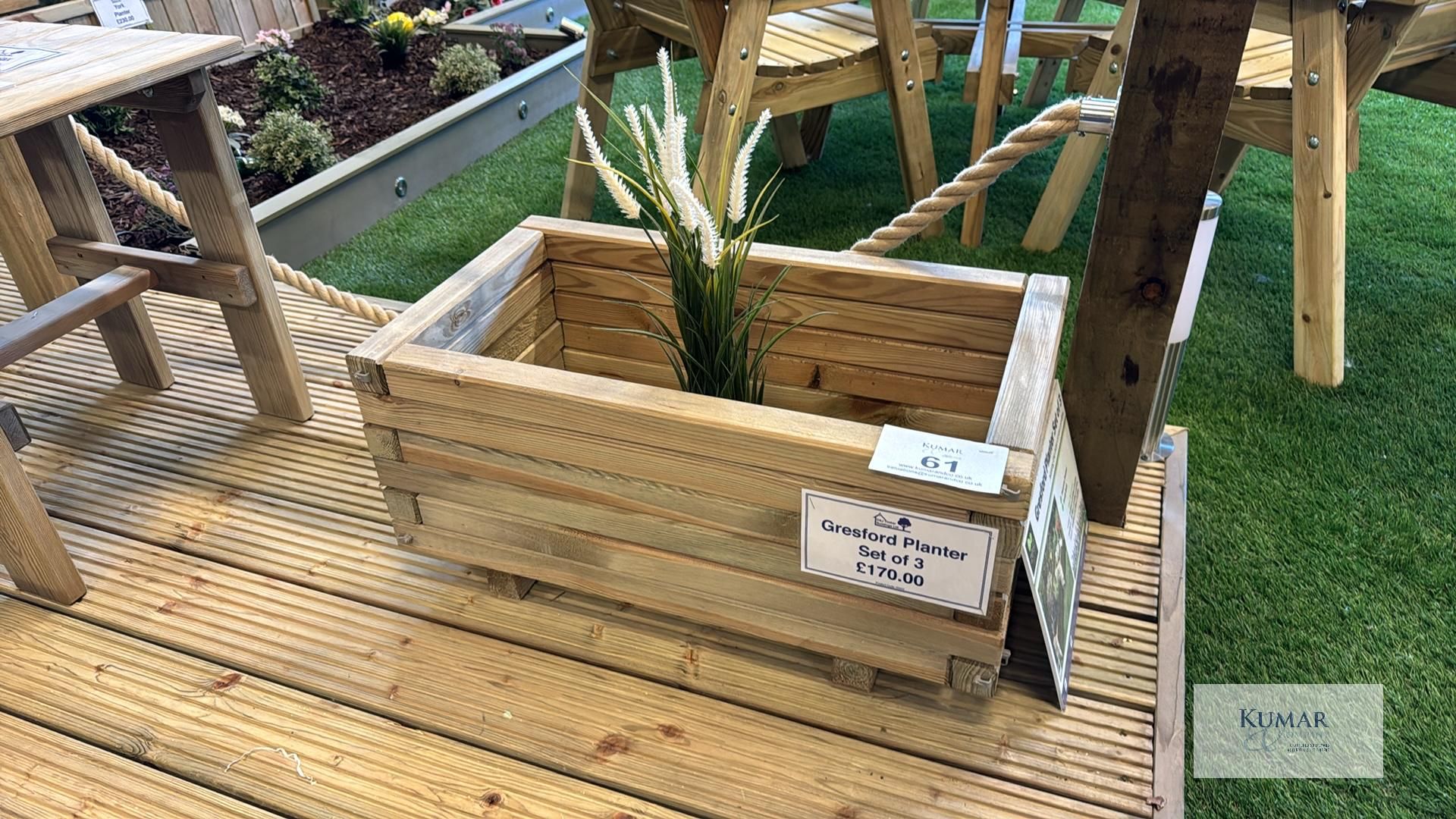 Gresford Rectangular Single Planter, Sizes (W x D x H) 0.8m x 0.5m x 0.42m