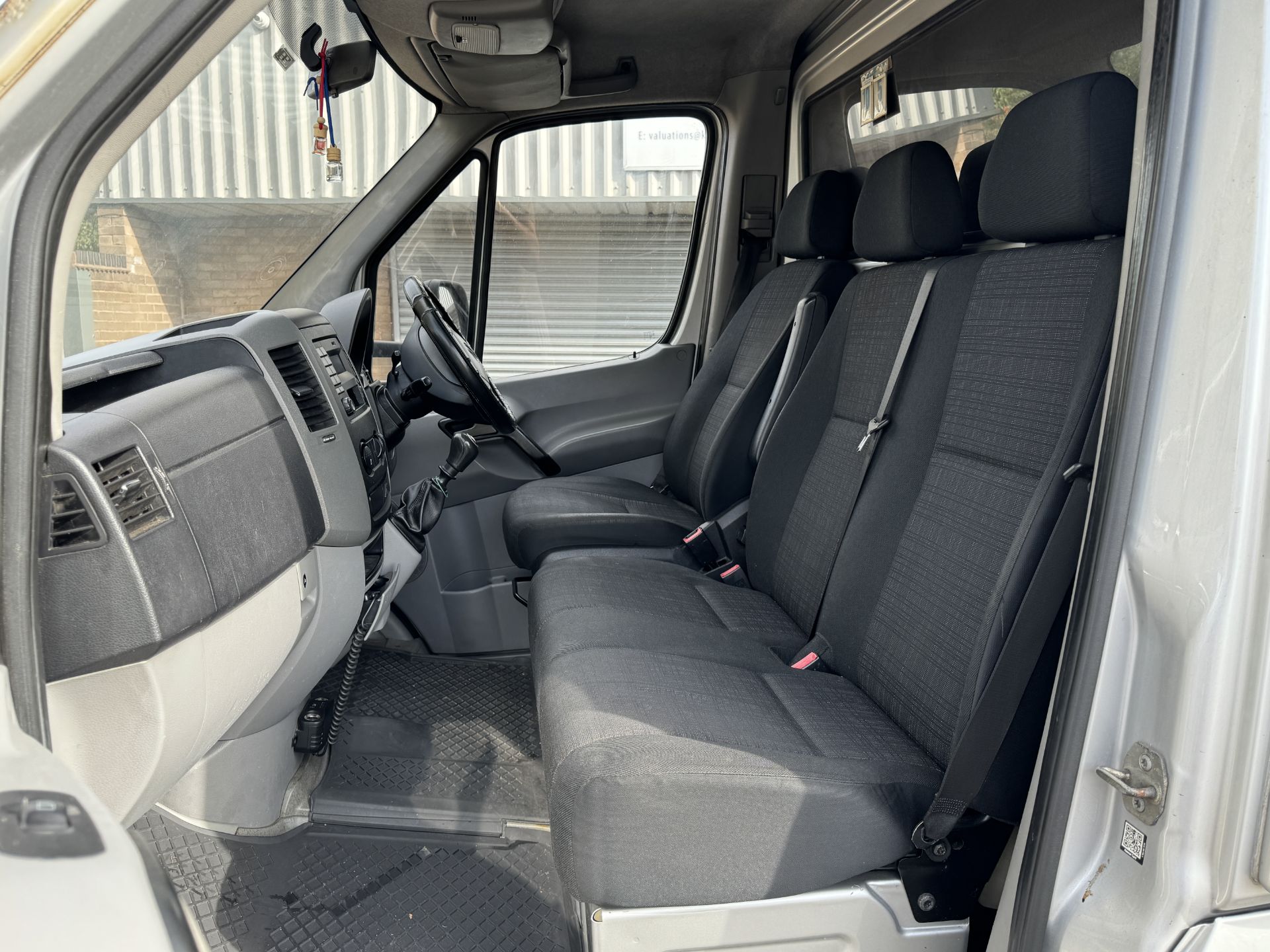 2015 - LWB Curtain Side Mercedes Sprinter 313 CDI Van - Image 33 of 52