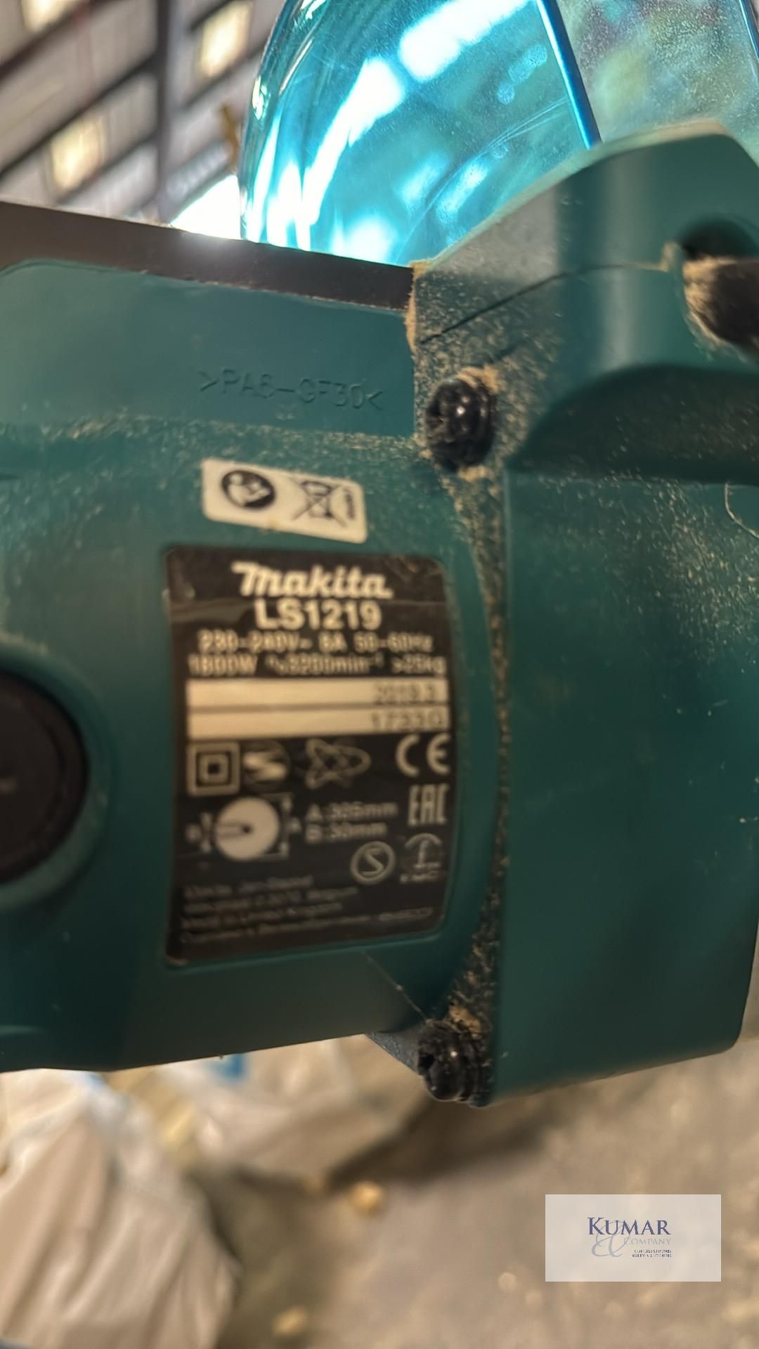 Makita LS1219 305mm Slide Compound Mitre Saw, Serial No.1733G, (03/2019) - Image 8 of 12